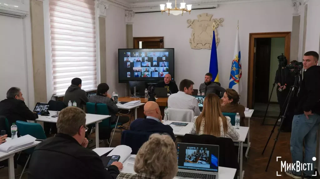 Миколаївська міськрада: кожен другий депутат приховав звіт про роботу, порушуючи прозорість місцевої влади.