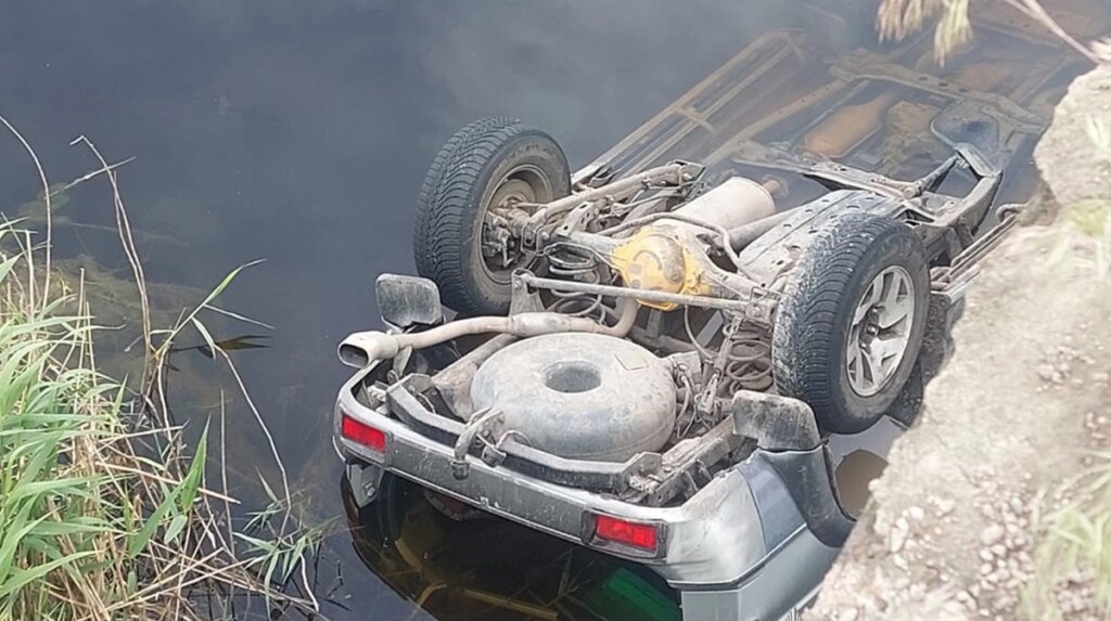 Трагедія на Миколаївщині: авто з мосту в воду, 6 постраждалих, серед них 4 дитини.