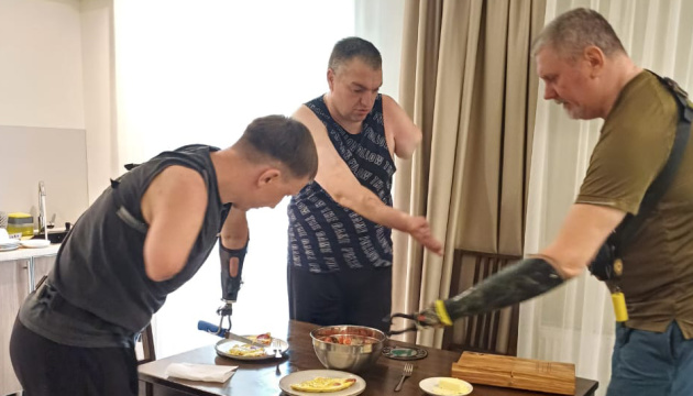 Бограч. Панкейки. Розквіт без сторонньої допомоги.