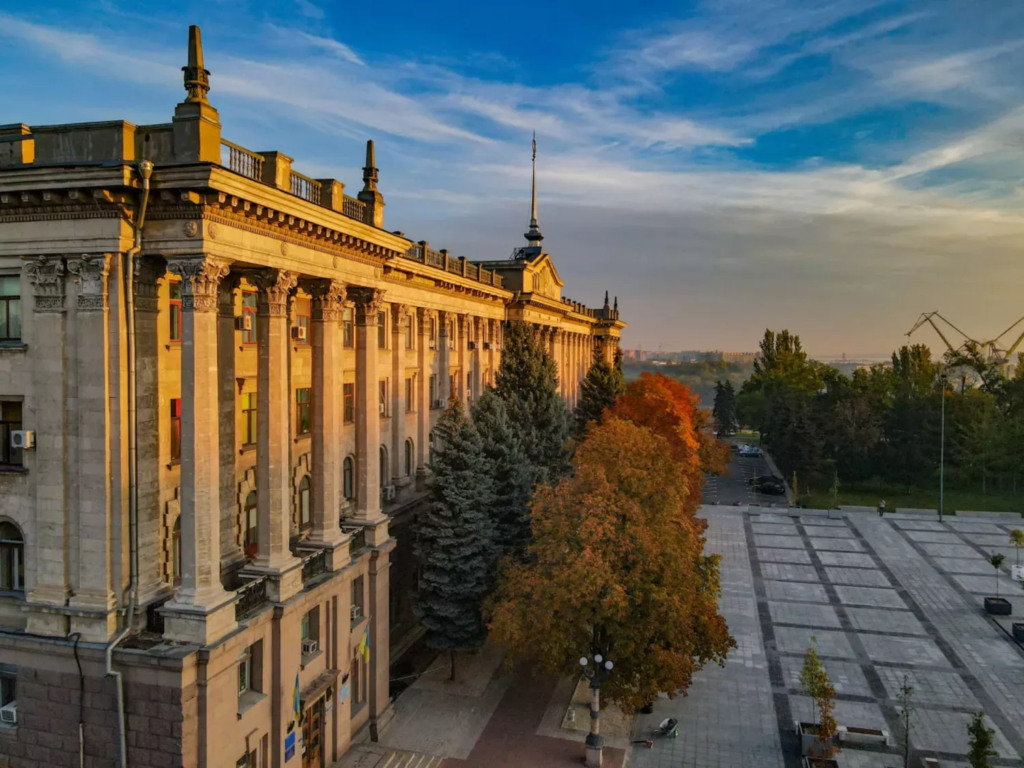 Миколаїв: 60 млн податків загубились. Місту бракує коштів.