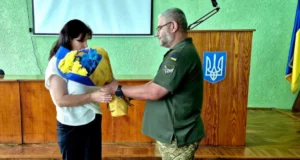 Орден «За мужність» родині загиблого воїна Геннадія Ярошенка з Доманівщини.