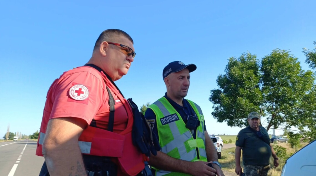 Волонтера Червоного Хреста мобілізували під час евакуації, коли в авто були діти та тяжкохворі.